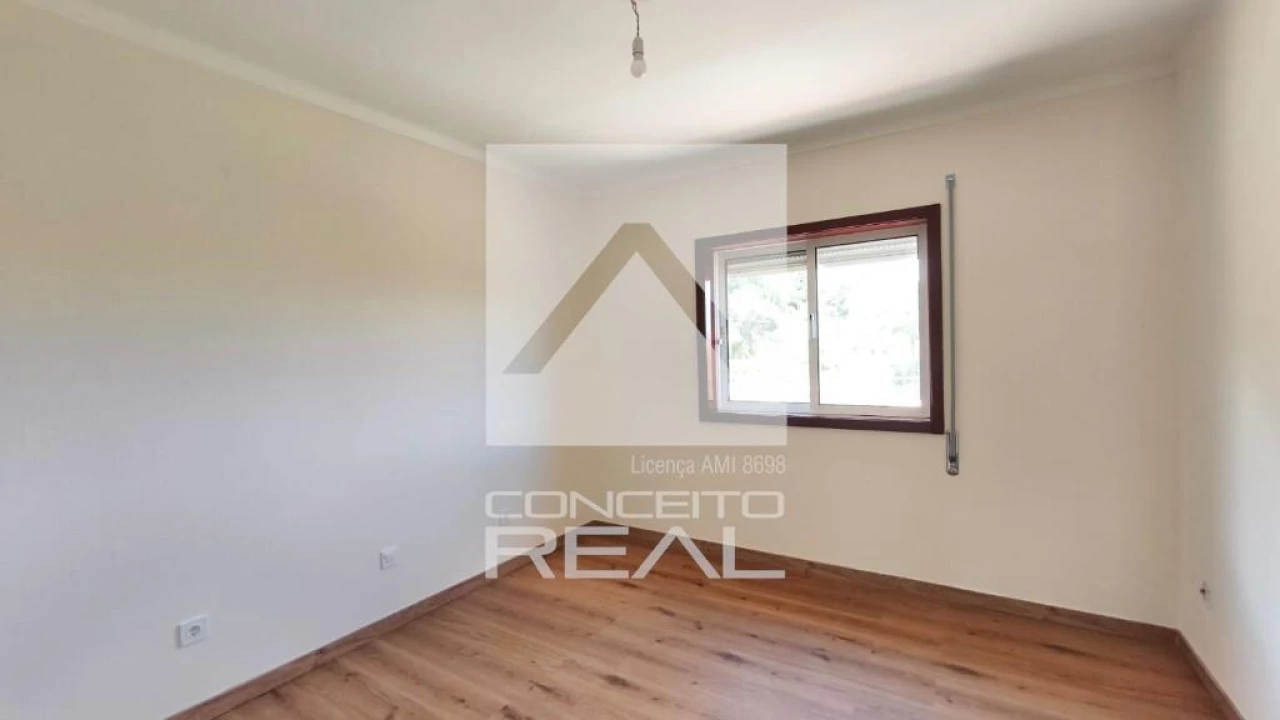 Moradia T3 para Venda em Cedrim e Paradela Foto 16