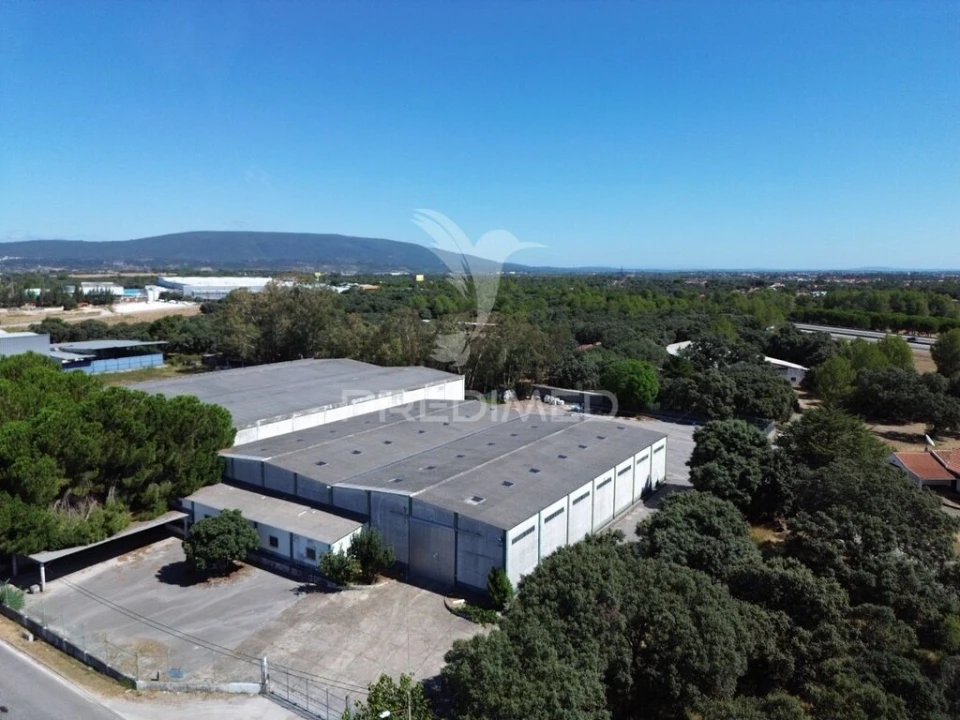 Armazém para Venda em Bugalhos Foto 4