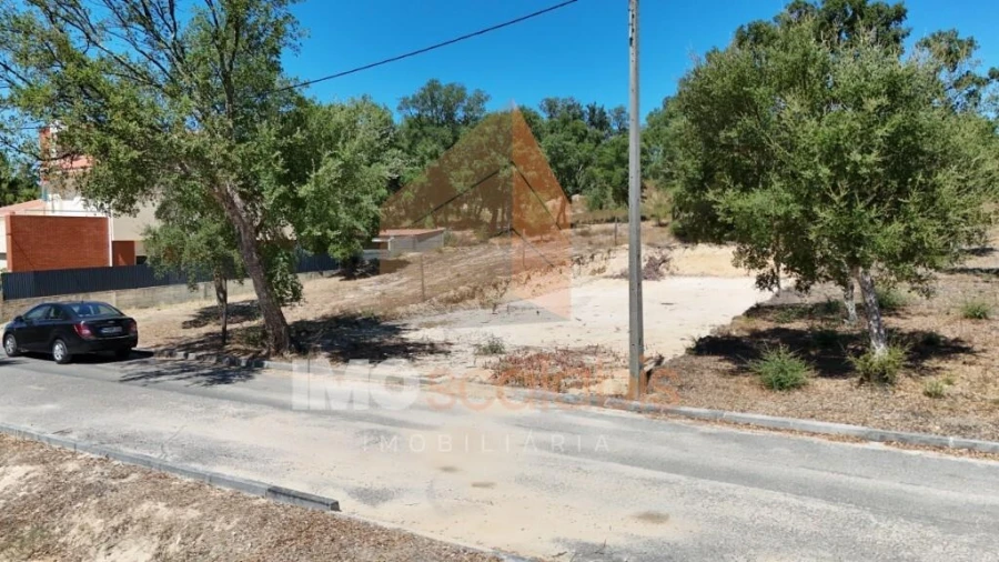 Terreno para Venda em Carregueira Foto 9