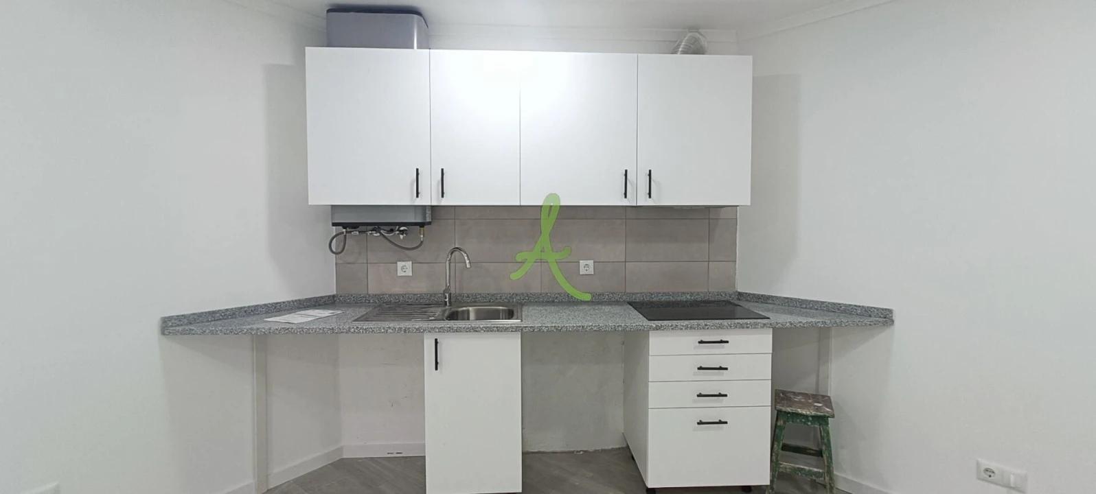 Moradia T4 para Venda em Portimão Foto 5