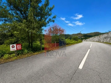 Terreno para Venda em Aboim da Nóbrega e Gondomar