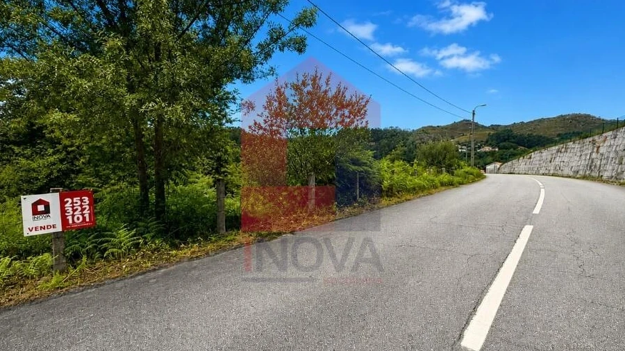Terreno para Venda em Aboim da Nóbrega e Gondomar