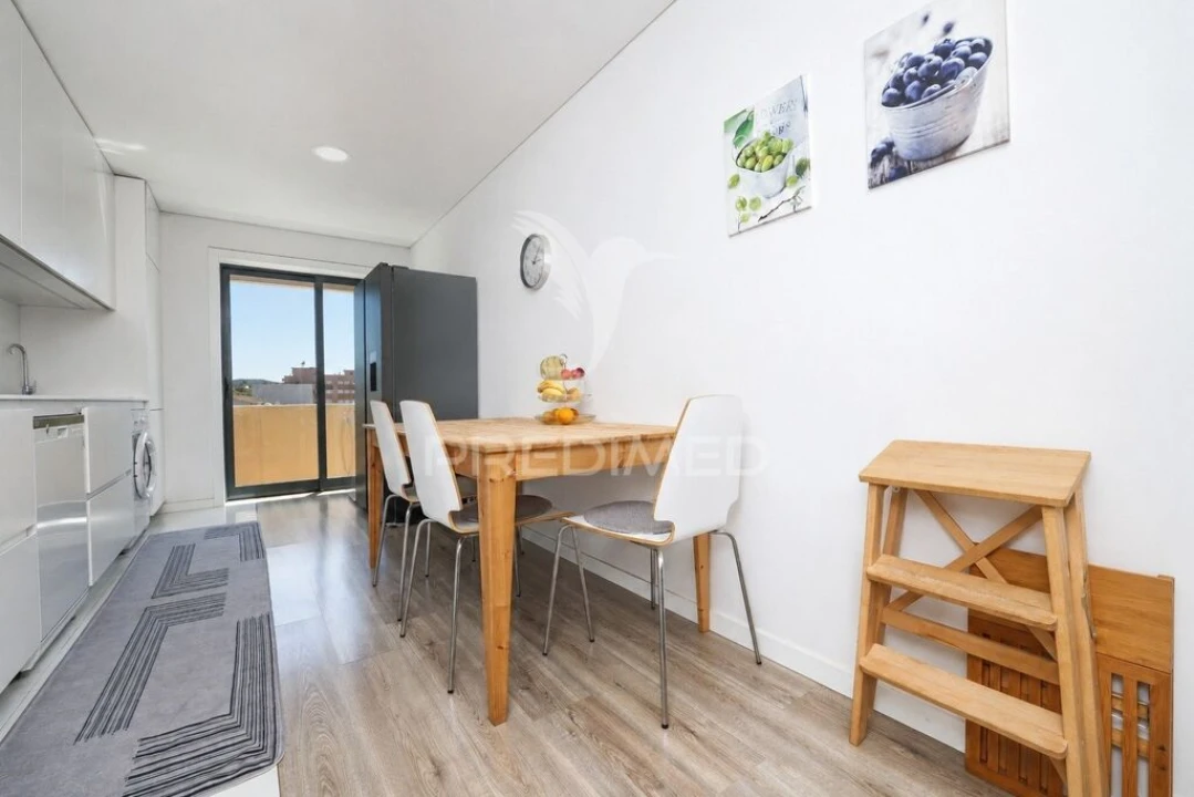 Apartamento T3 para Venda em Ferreiros e Gondizalves Foto 4