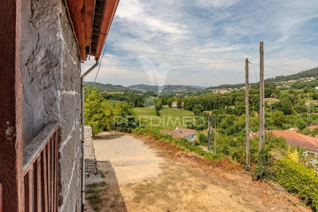 Quinta T3 para Venda em Pombeiro de Ribavizela Foto 3