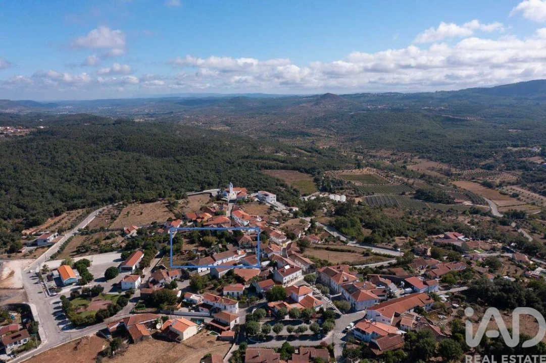 Moradia T6 para Venda em Alvorge Foto 24