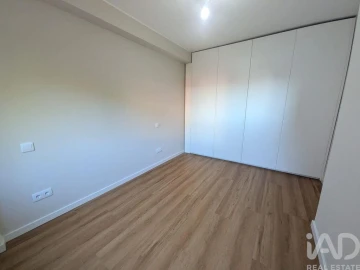Apartamento T4 para Venda em Ramalde