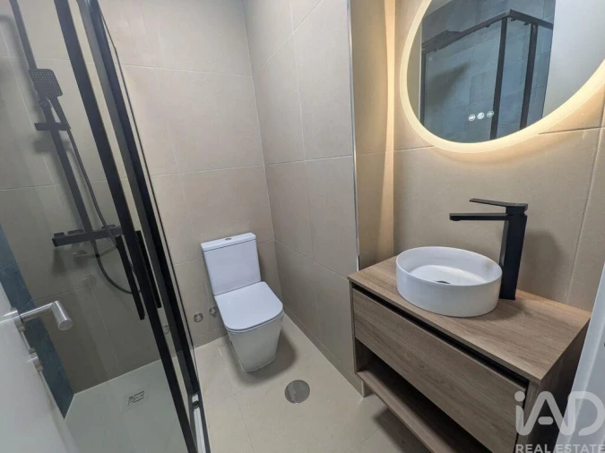 Apartamento T4 para Venda em Ramalde Foto 11