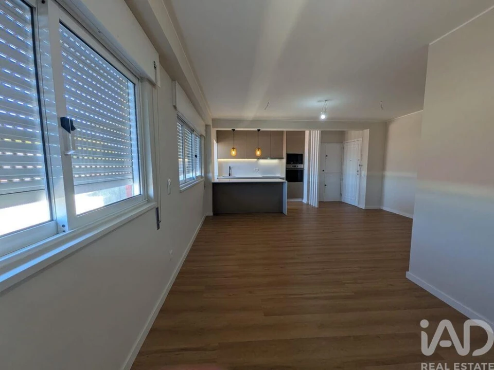 Apartamento T4 para Venda em Ramalde Foto 9