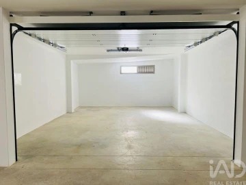 Apartamento T3 para Venda em Parceiros e Azoia