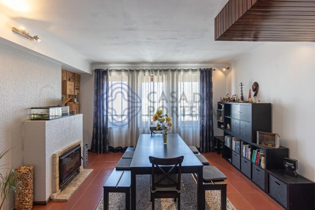 Apartamento T3 para Venda em Aguas Santas Foto 2