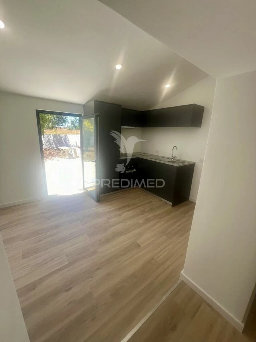 Moradia T2 para Venda em Valega Foto 4