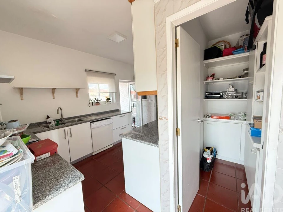 Apartamento T4 para Venda em Pena, Quintã e Vila Cova Foto 16