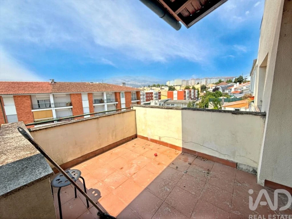 Apartamento T4 para Venda em Pena, Quintã e Vila Cova Foto 4