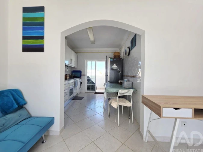 Apartamento T1 para Venda em Santa Luzia Foto 6