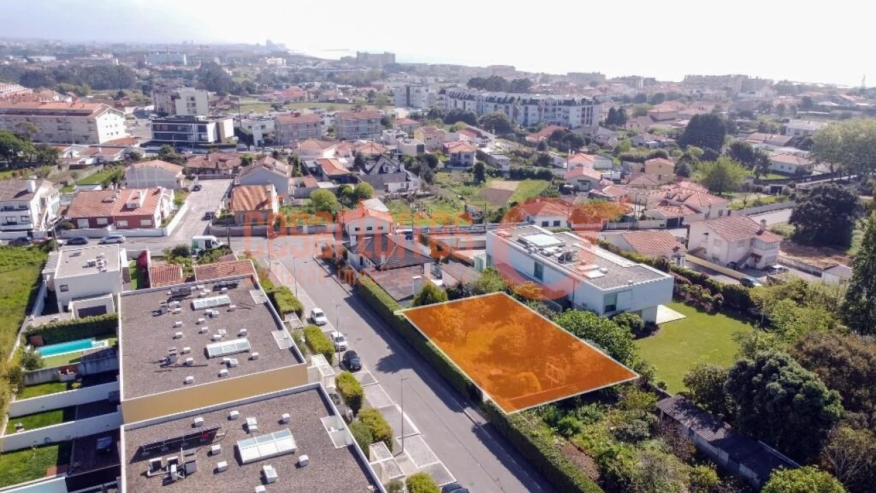 Terreno para Venda em São Felix da Marinha Foto 1