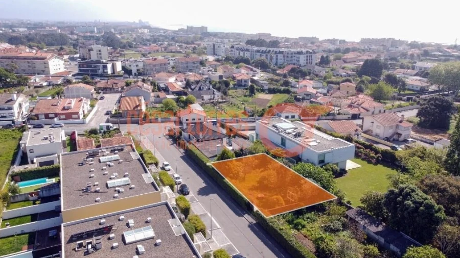 Terreno para Venda em São Felix da Marinha