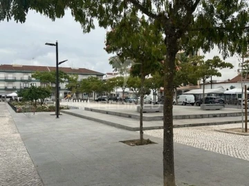 Apartamento T4 para Venda em Almeirim