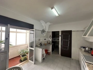 Apartamento T4 para Venda em Almeirim