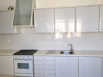 Apartamento T4 para Venda em Almeirim