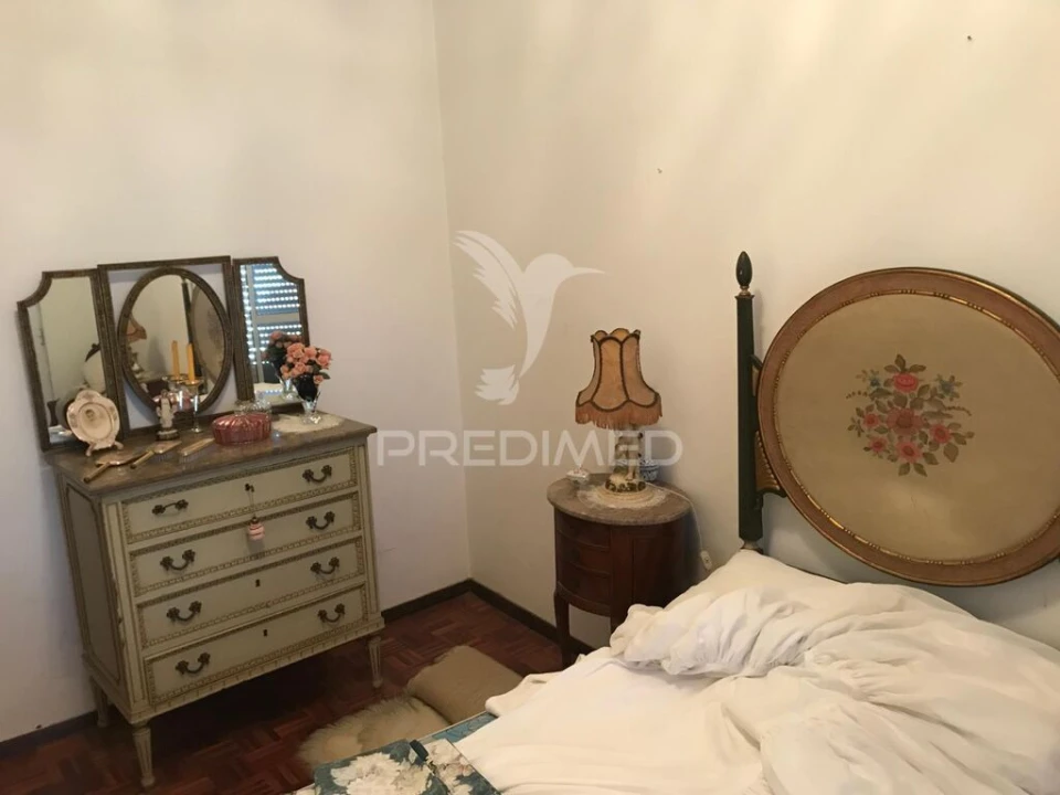Apartamento T4 para Venda em Almeirim Foto 7