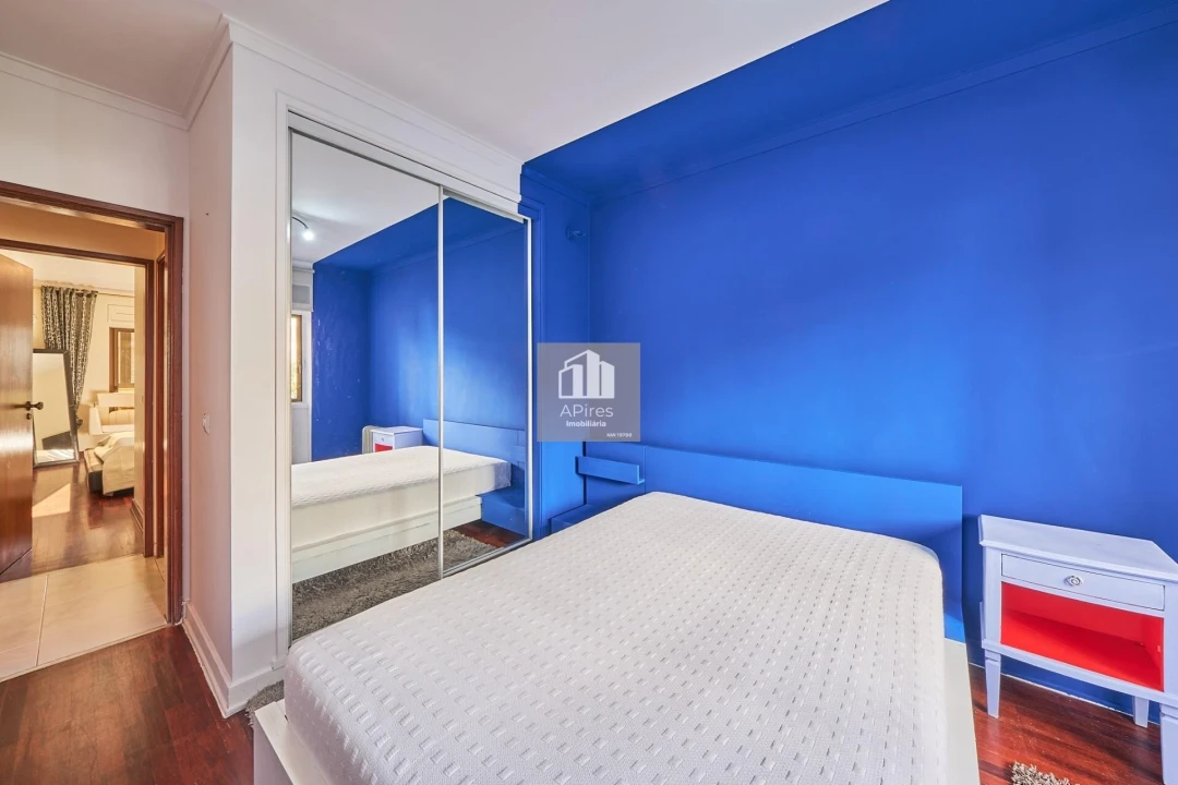 Apartamento T4 para Venda em Almada, Cova da Piedade, Pragal e Cacilhas Foto 12