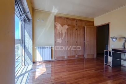 Apartamento T3 para Venda em Macieira da Lixa e Caramos