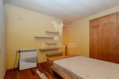 Apartamento T3 para Venda em Macieira da Lixa e Caramos