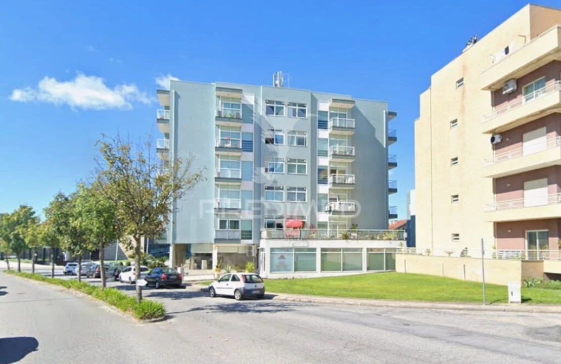 Apartamento T3 para Venda em Macieira da Lixa e Caramos Foto 2