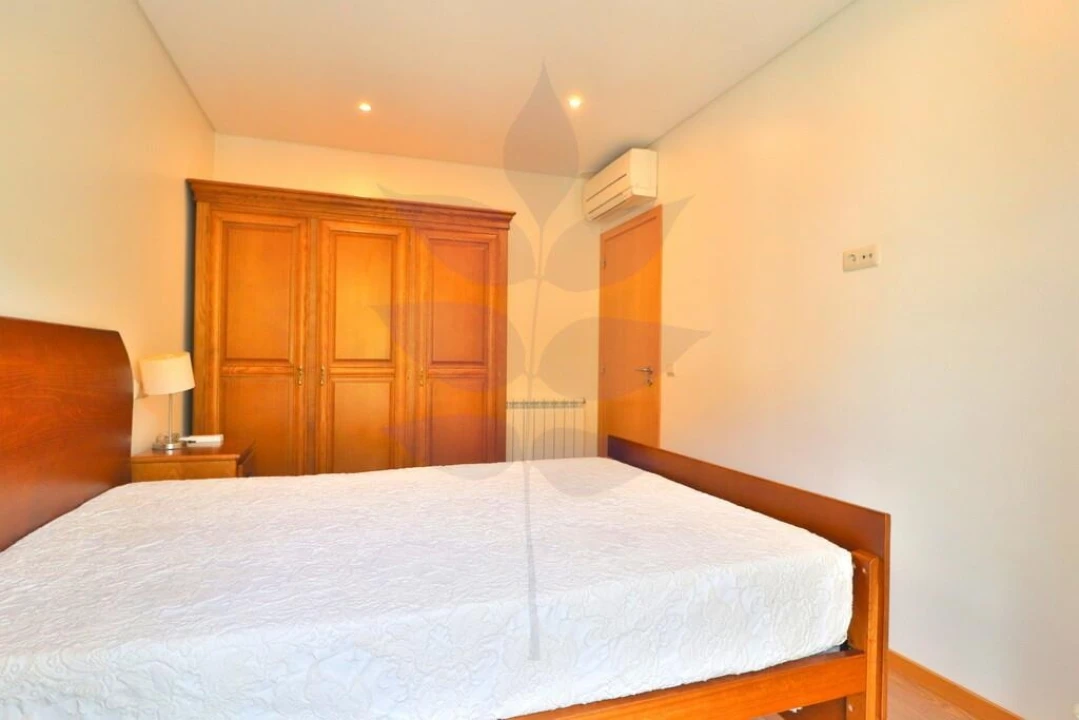 Apartamento T3 para Arrendamento em São Vitor (Braga) Foto 20