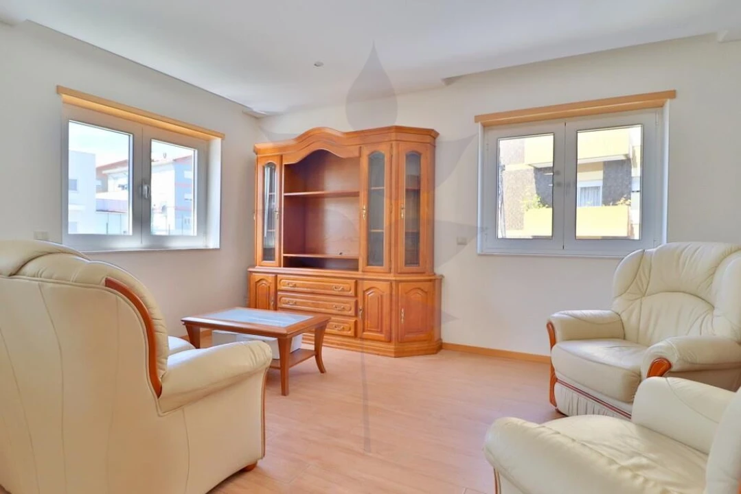 Apartamento T3 para Arrendamento em São Vitor (Braga) Foto 19