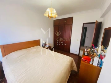 Apartamento T2 para Venda em Algueirão-Mem Martins