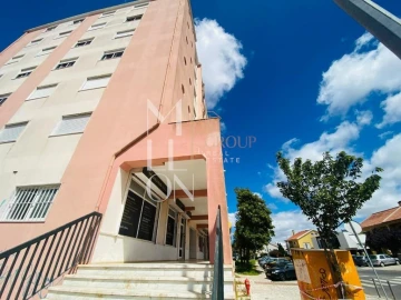 Apartamento T2 para Venda em Algueirão-Mem Martins