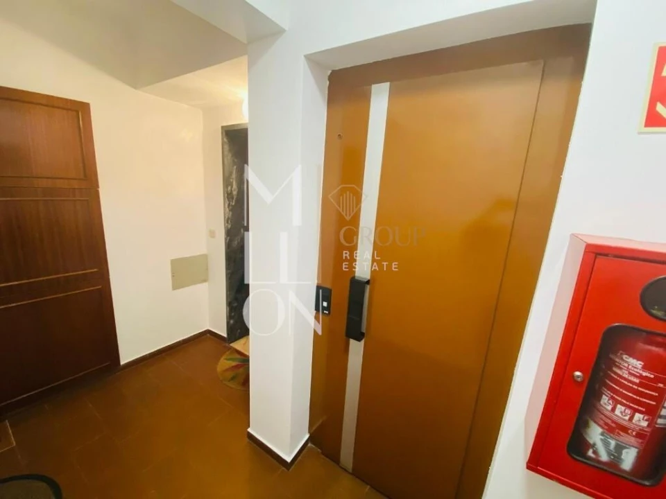 Apartamento T2 para Venda em Algueirão-Mem Martins Foto 6