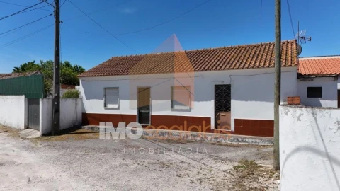 Moradia T3 para Venda em Almoster