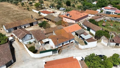 Moradia T3 para Venda em Almoster
