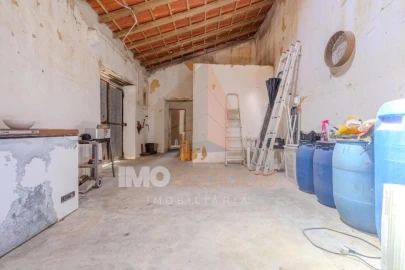 Moradia T3 para Venda em Almoster