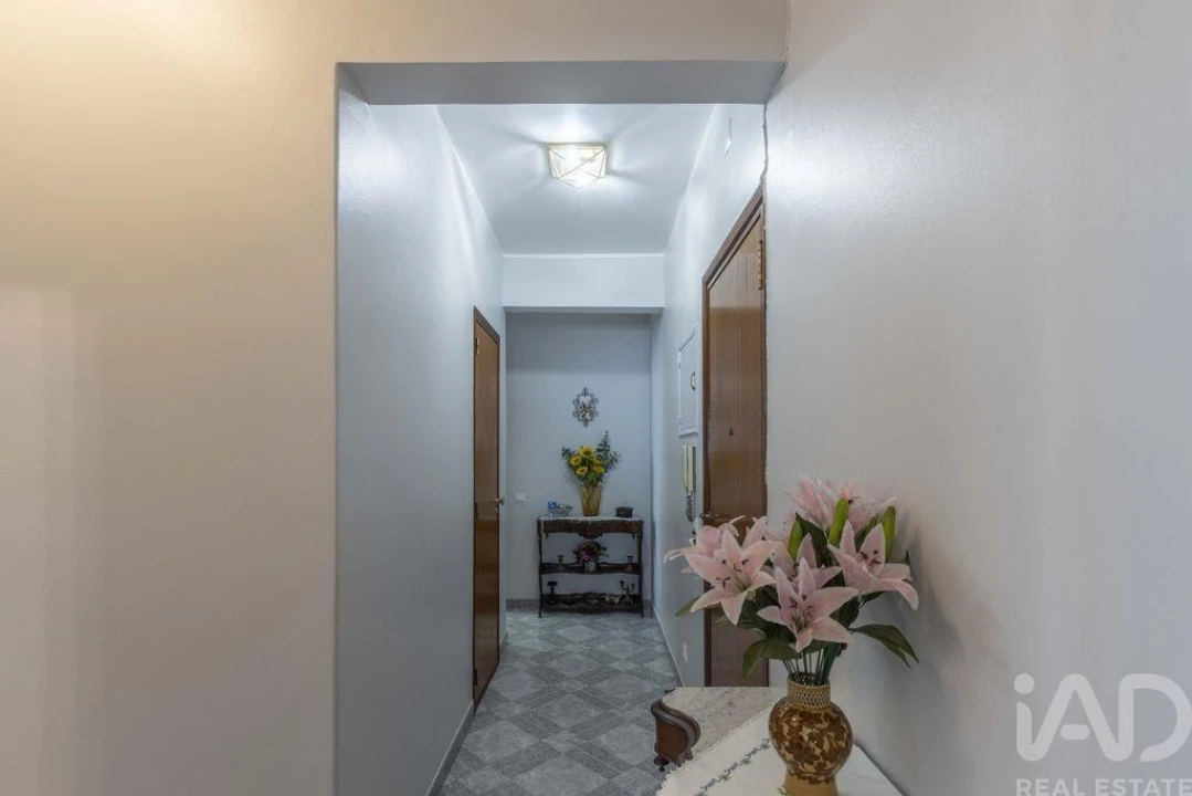 Apartamento T2 para Venda em Costa da Caparica Foto 14