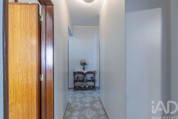 Apartamento T2 para Venda em Costa da Caparica Foto 7