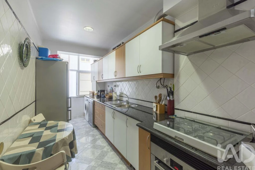 Apartamento T2 para Venda em Costa da Caparica Foto 1