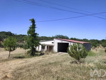 Quinta T4 para Venda em Abela