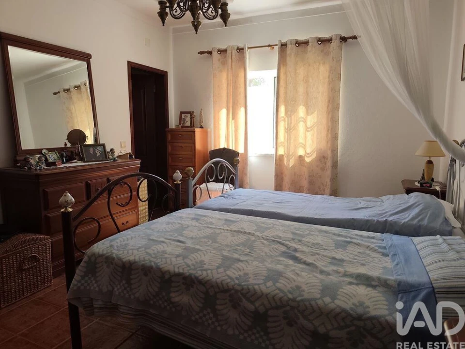 Quinta T4 para Venda em Abela Foto 15