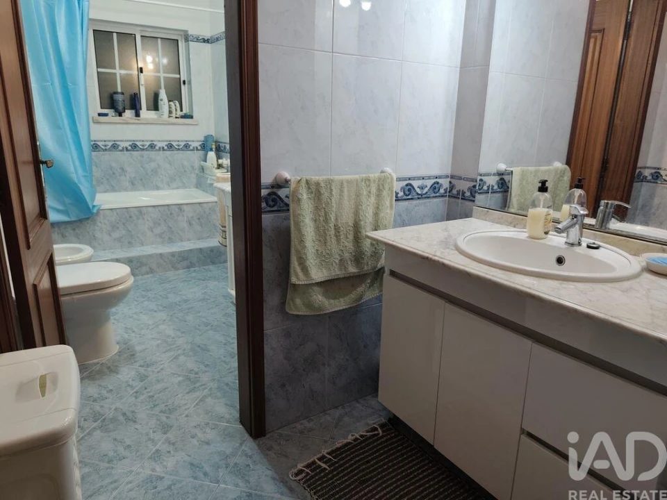 Quinta T4 para Venda em Abela Foto 17