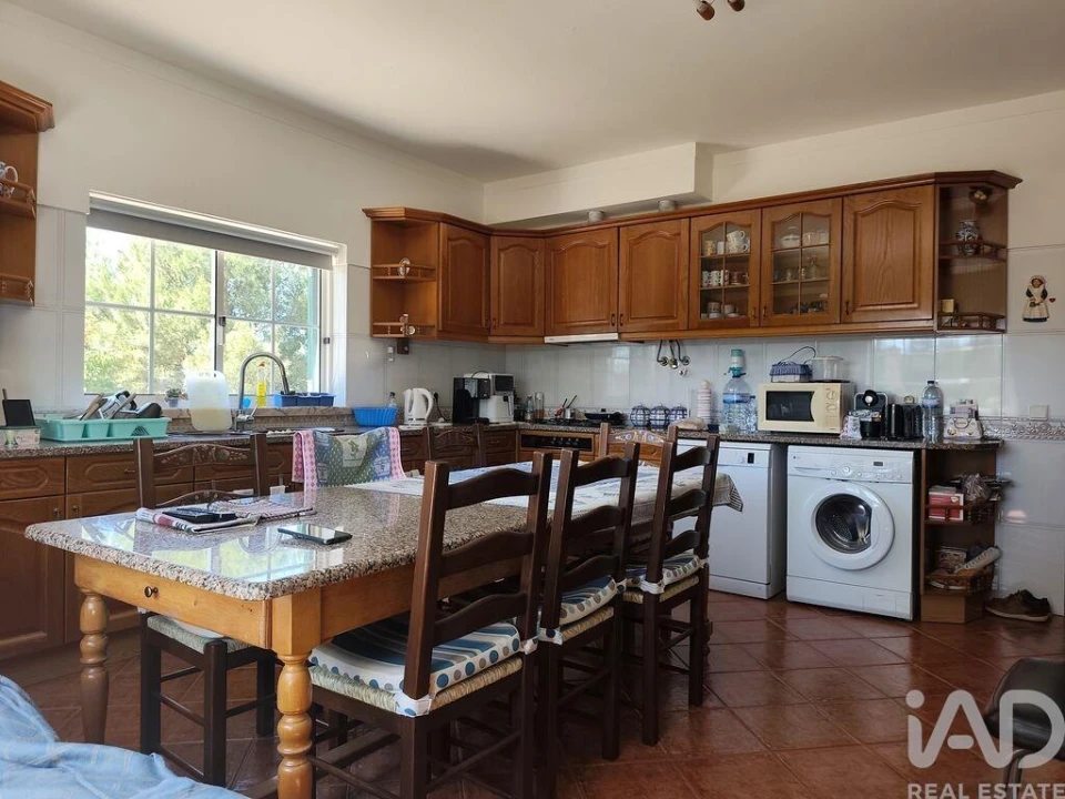 Quinta T4 para Venda em Abela Foto 12