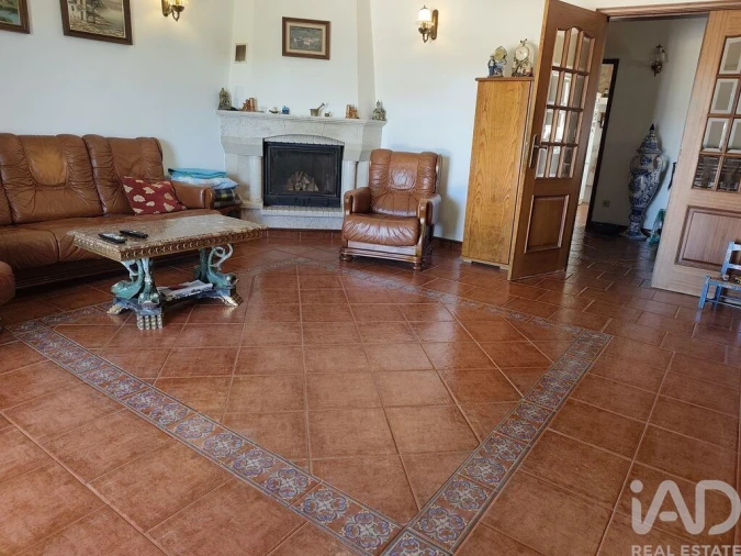 Quinta T4 para Venda em Abela Foto 10
