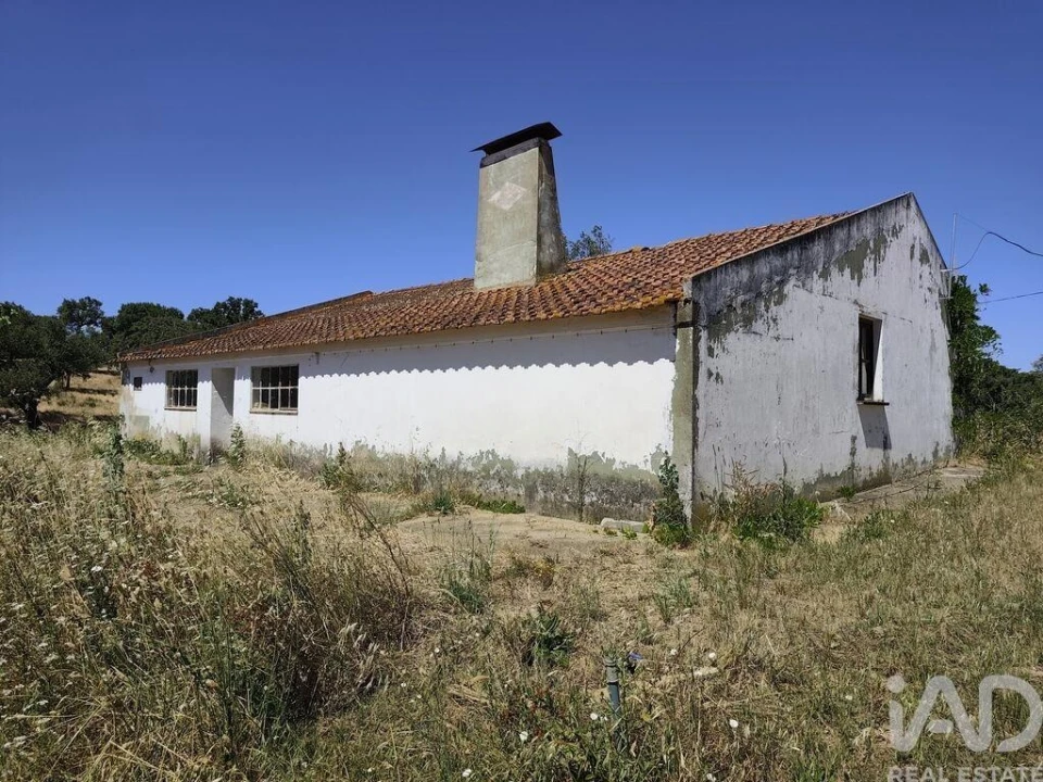 Quinta T4 para Venda em Abela Foto 25