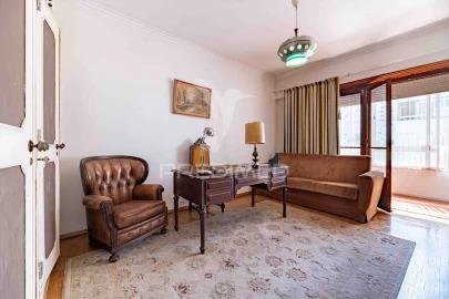 Apartamento T4 para Venda em Moscavide e Portela