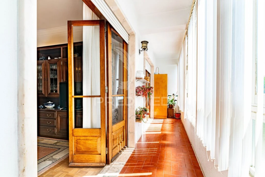 Apartamento T4 para Venda em Moscavide e Portela Foto 2
