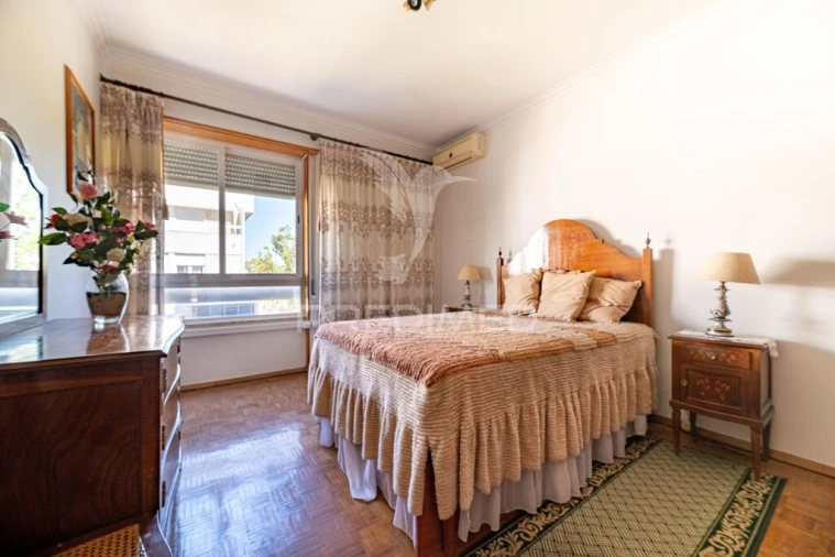 Apartamento T4 para Venda em Moscavide e Portela Foto 10