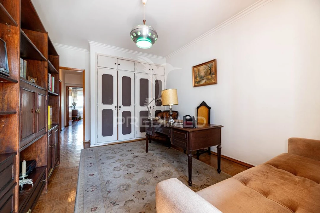 Apartamento T4 para Venda em Moscavide e Portela Foto 4