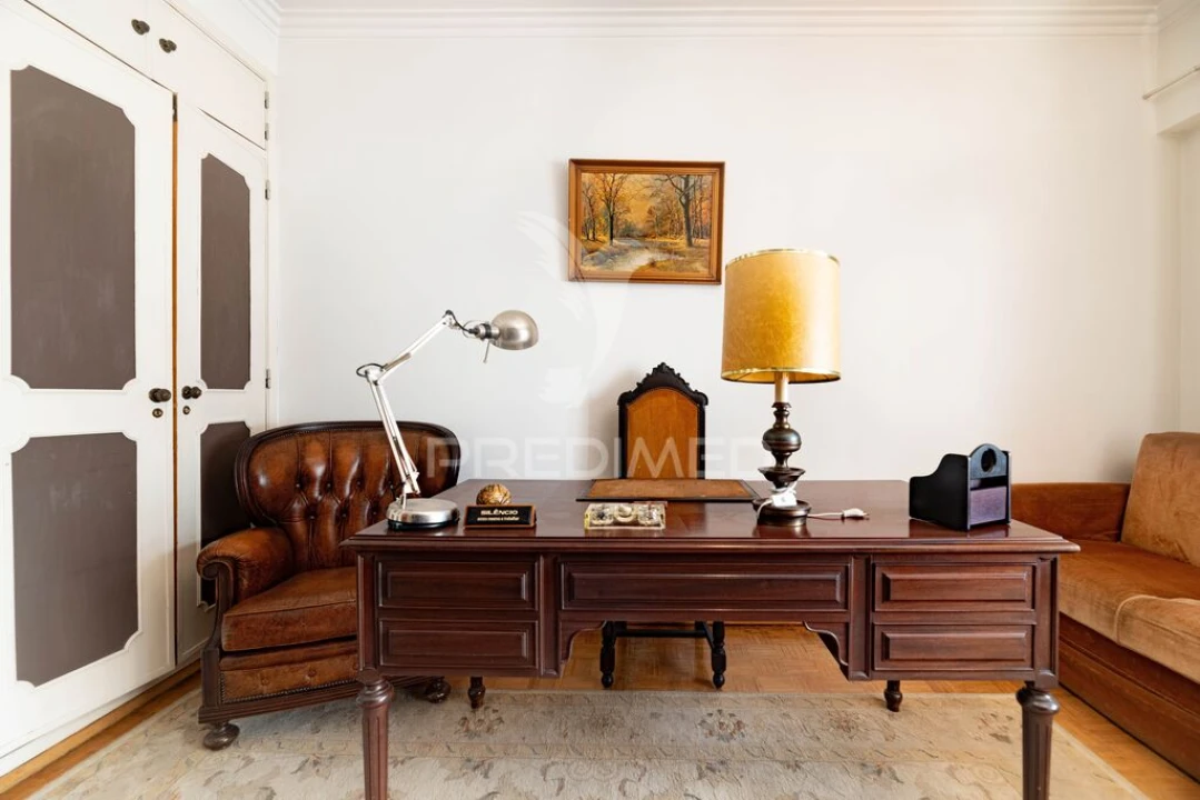 Apartamento T4 para Venda em Moscavide e Portela Foto 6